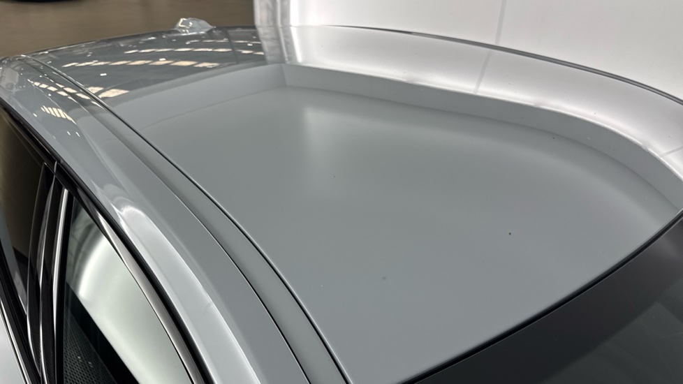 BMW iX2 150kW eDrive20 M Sport 65kWh 5dr Auto Electric Hatchback - Image 21