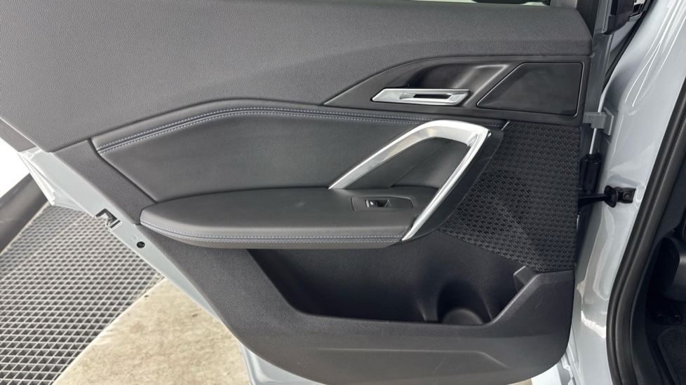 BMW iX2 150kW eDrive20 M Sport 65kWh 5dr Auto Electric Hatchback - Image 39