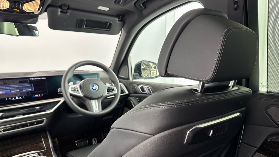BMW X5 xDrive50e M Sport 5dr Auto [Tech/Pro Pack] Estate - Image 50