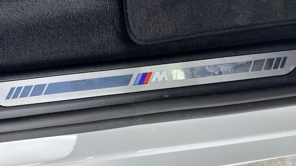 BMW X5 xDrive50e M Sport 5dr Auto [Tech/Pro Pack] Estate - Image 56