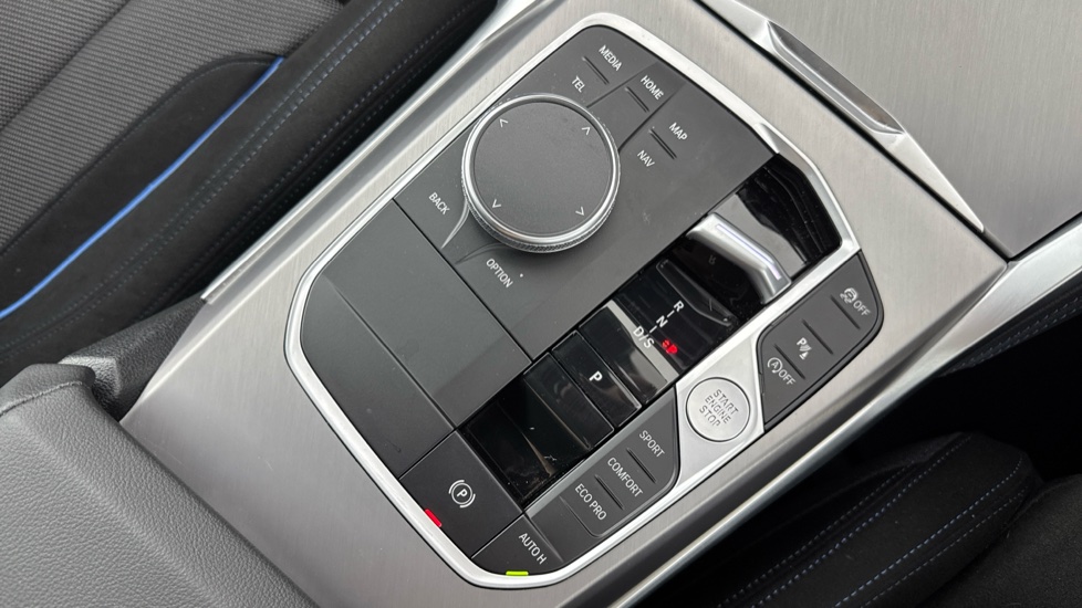 BMW 2 Series 220i M Sport 2dr Step Auto Petrol Coupe - Image 19
