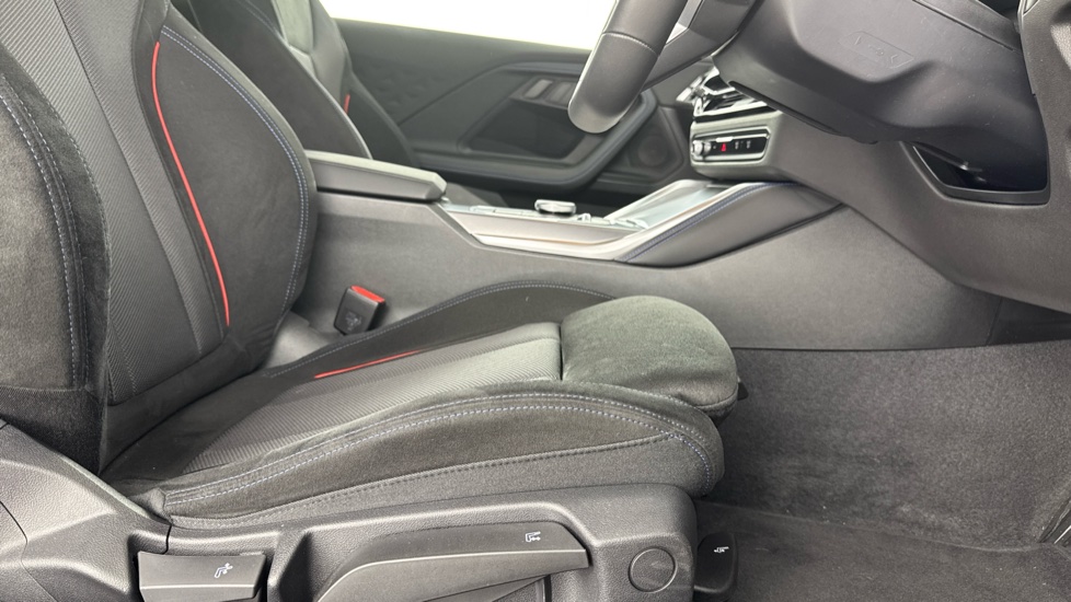 BMW 2 Series 220i M Sport 2dr Step Auto Petrol Coupe - Image 41