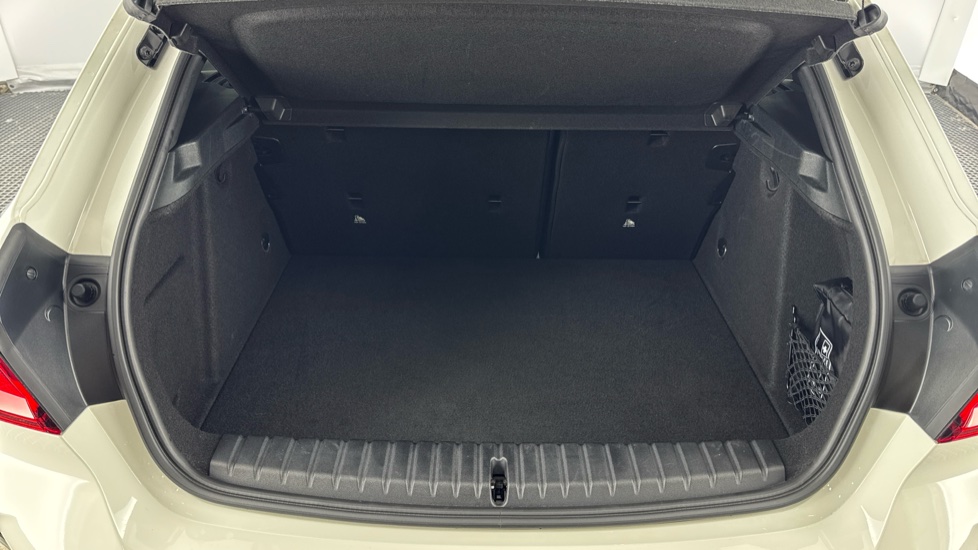 BMW 1 Series 118i [136] M Sport 5dr Petrol Hatchback - Image 13