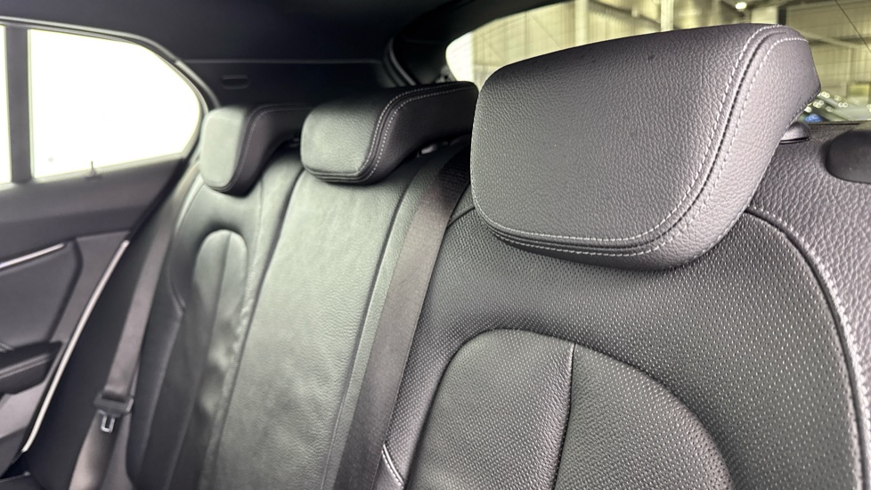BMW 1 Series 118i [136] M Sport 5dr Petrol Hatchback - Image 37