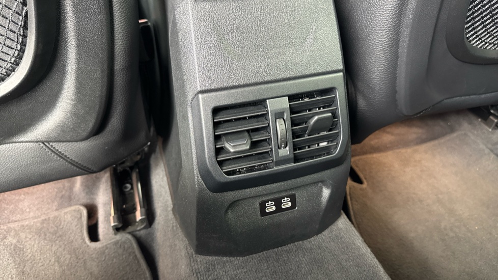 BMW 1 Series 118i [136] M Sport 5dr Petrol Hatchback - Image 38