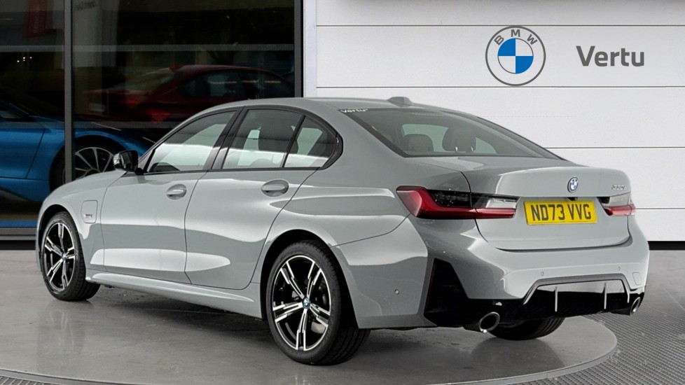 BMW 3 Series 330e M Sport 4dr Step Auto Saloon - Image 2