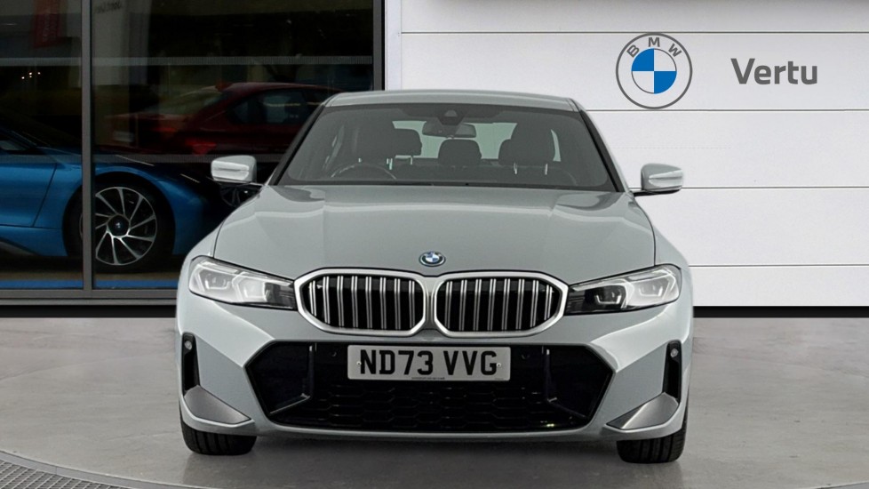BMW 3 Series 330e M Sport 4dr Step Auto Saloon - Image 16