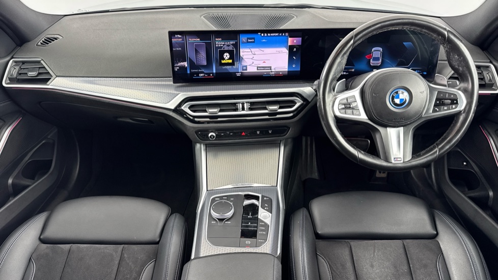 BMW 3 Series 330e M Sport 4dr Step Auto Saloon - Image 4
