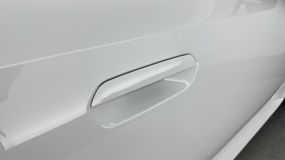 BMW 2 Series 220i M Sport 2dr Step Auto [Pro Pack] Petrol Coupe - Image 28