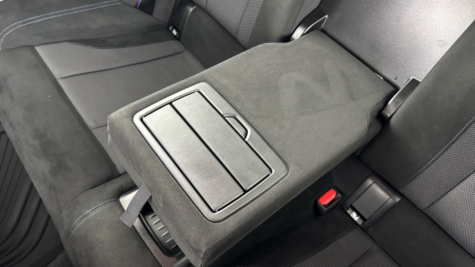 BMW 2 Series 220i M Sport 2dr Step Auto [Pro Pack] Petrol Coupe - Image 37