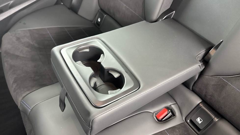 BMW 2 Series 220 M Sport 4dr Step Auto Petrol Saloon - Image 40