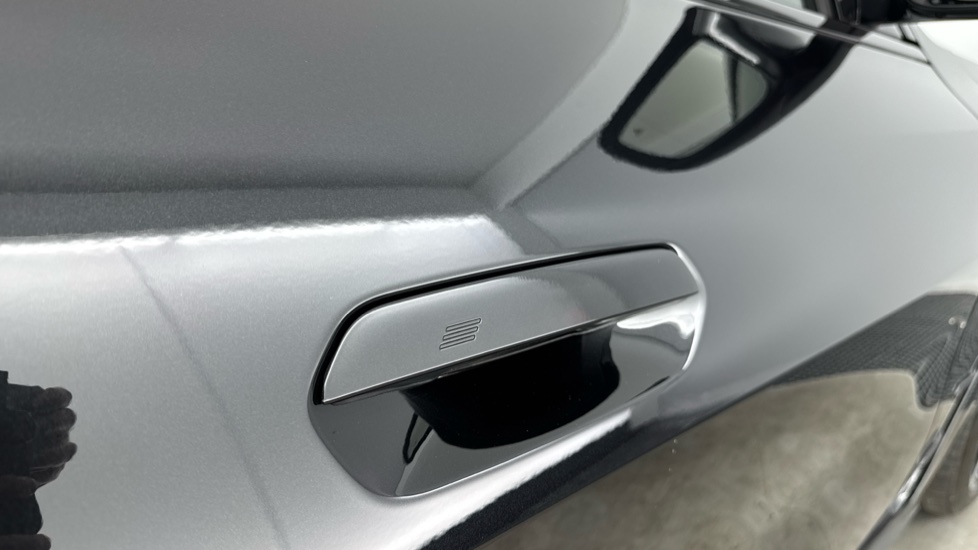 BMW i4 250kW eDrive40 M Sport 83.9kWh 5dr Auto Electric Hatchback - Image 30