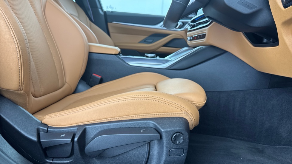 BMW i4 250kW eDrive40 M Sport 83.9kWh 5dr Auto Electric Hatchback - Image 45