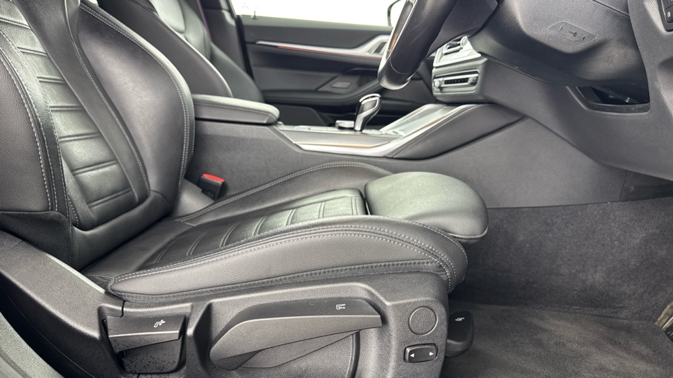 BMW 4 Series 420i M Sport 5dr Step Auto Petrol Hatchback - Image 43
