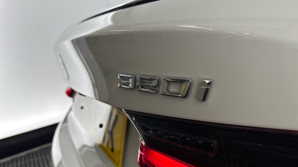 BMW 3 Series 320i M Sport 4dr Step Auto [Pro Pack] Petrol Saloon - Image 24