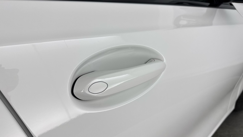 BMW 3 Series 320i M Sport 4dr Step Auto [Pro Pack] Petrol Saloon - Image 29