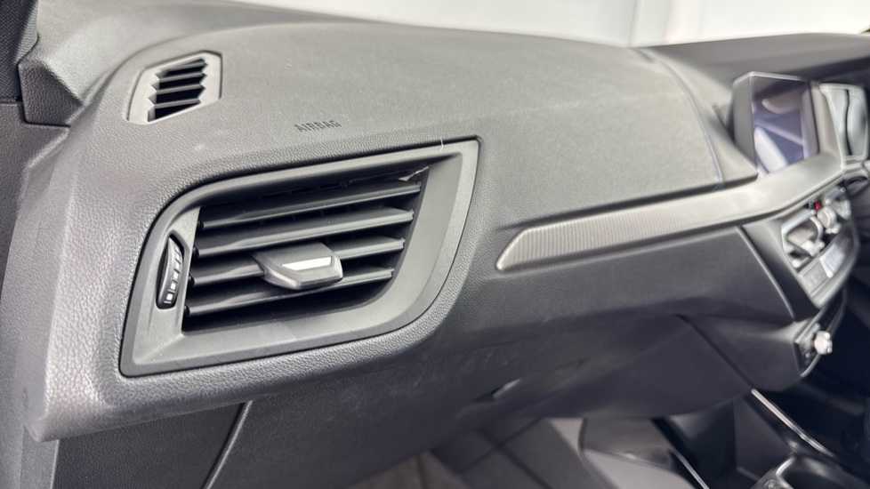 BMW 1 Series 118i M Sport 5dr Petrol Hatchback - Image 33