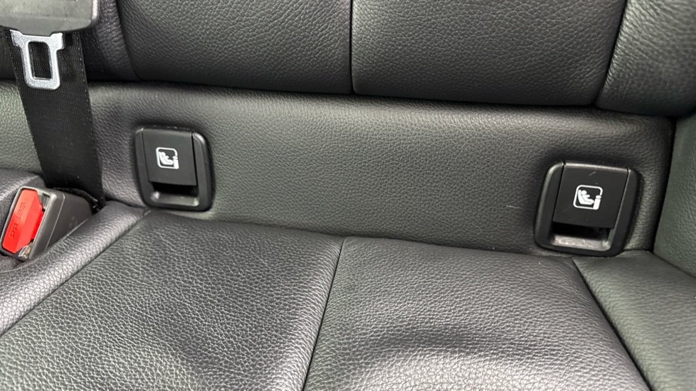BMW 1 Series 118i M Sport 5dr Petrol Hatchback - Image 36