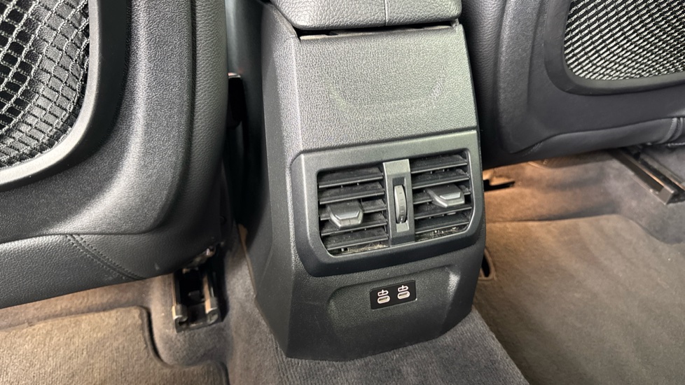 BMW 1 Series 118i M Sport 5dr Petrol Hatchback - Image 37