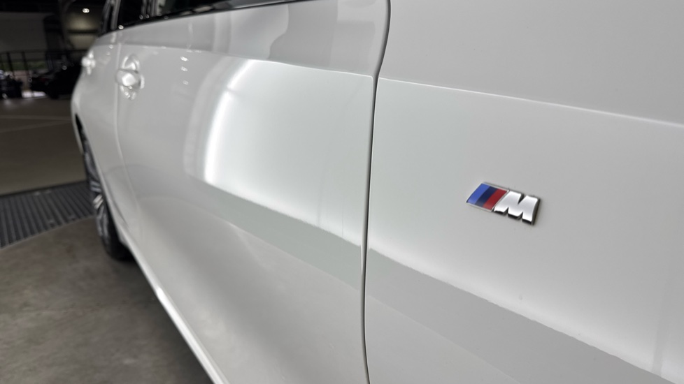 BMW 3 Series 320i M Sport 4dr Step Auto Petrol Saloon - Image 29