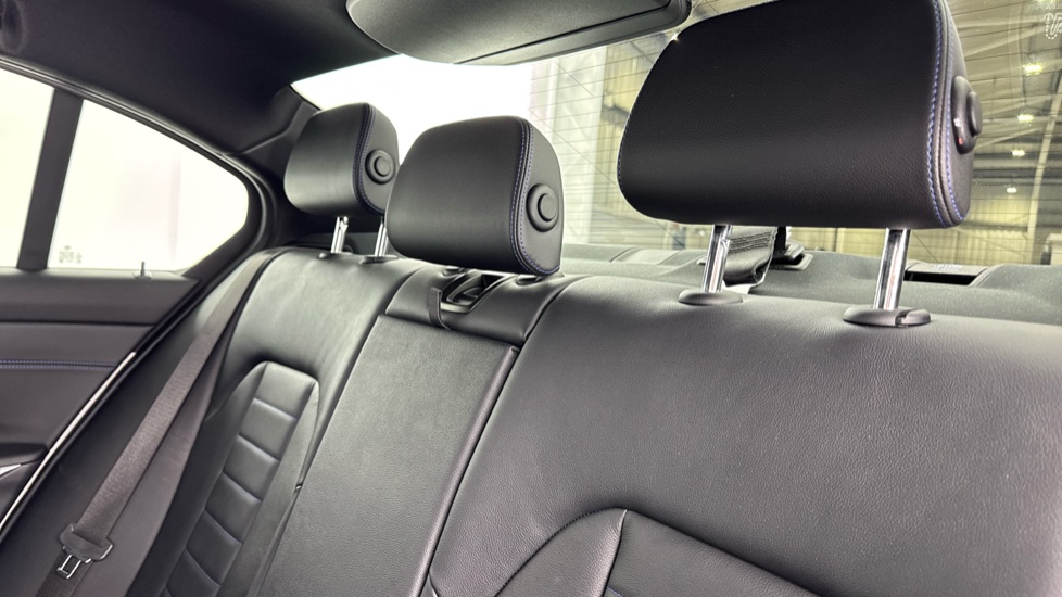 BMW 3 Series 320i M Sport 4dr Step Auto Petrol Saloon - Image 37