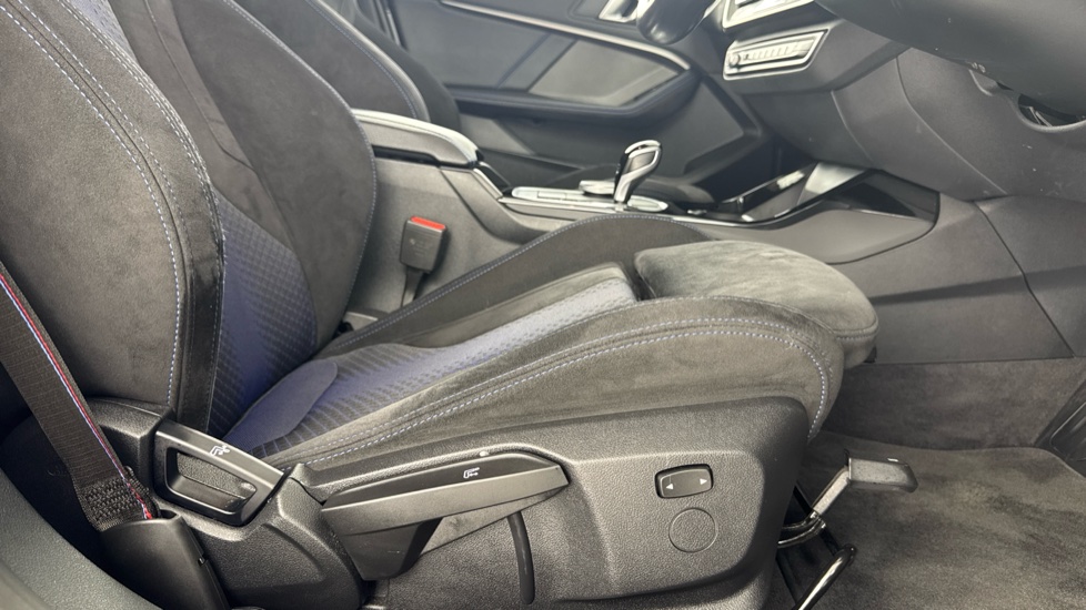 BMW 1 Series M135i xDrive 5dr Step Auto Petrol Hatchback - Image 43