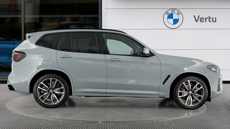 BMW X3 xDrive20d MHT M Sport 5dr Step Auto Diesel Estate - Image 3