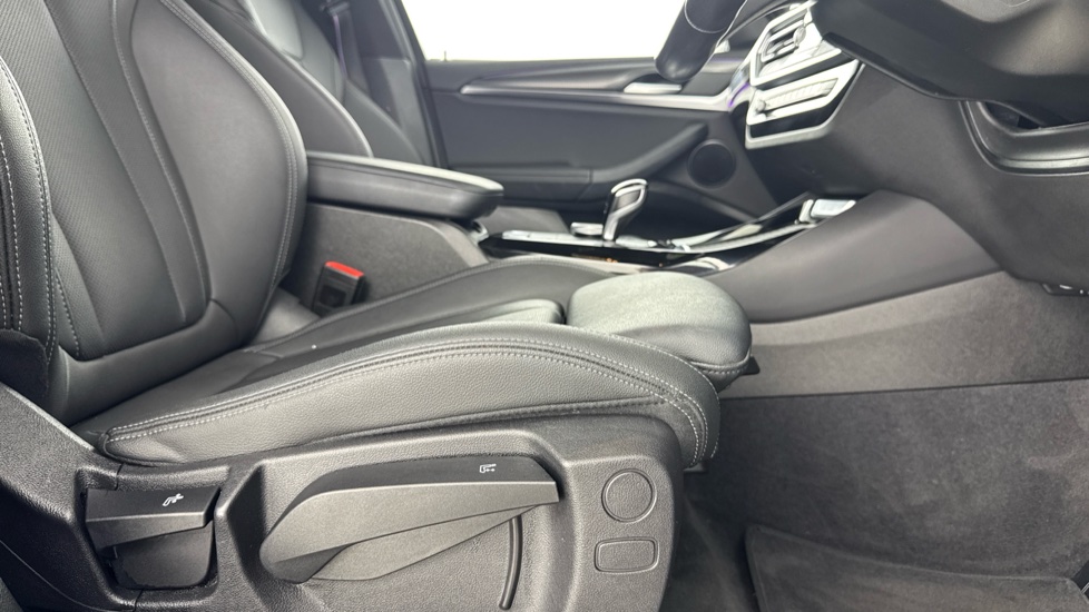 BMW X3 xDrive20d MHT M Sport 5dr Step Auto Diesel Estate - Image 46