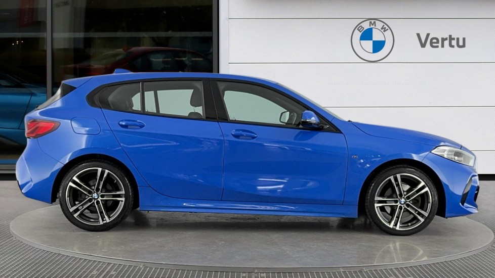 BMW 1 Series 118i [136] M Sport 5dr Step Auto [LCP] Petrol Hatchback - Image 3