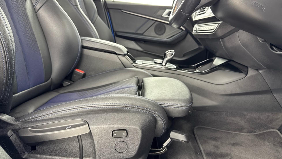 BMW 1 Series 118i [136] M Sport 5dr Step Auto [LCP] Petrol Hatchback - Image 40