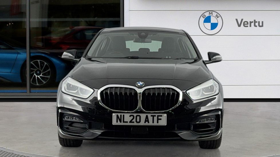 BMW 1 Series 118i Sport 5dr Petrol Hatchback - Image 16