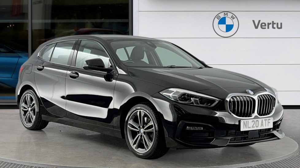 BMW 1 Series 118i Sport 5dr Petrol Hatchback - Image 1