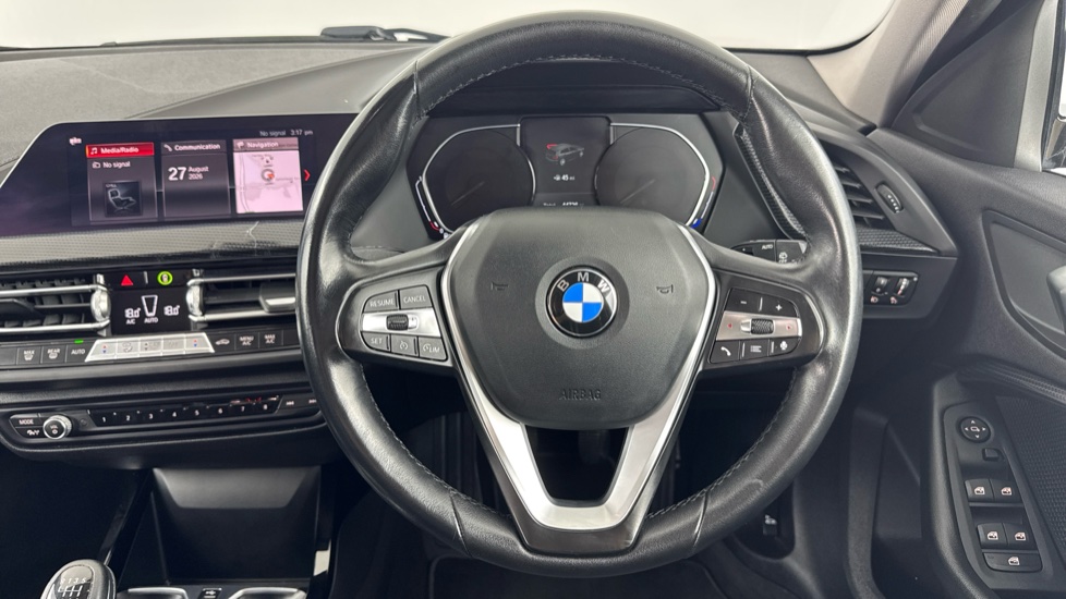 BMW 1 Series 118i Sport 5dr Petrol Hatchback - Image 5