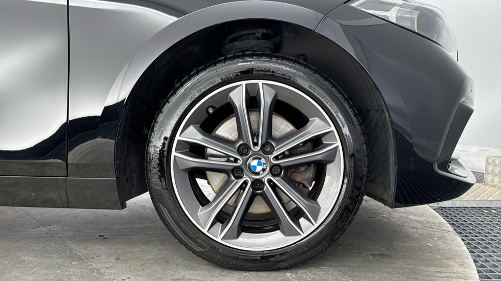 BMW 1 Series 118i Sport 5dr Petrol Hatchback - Image 14