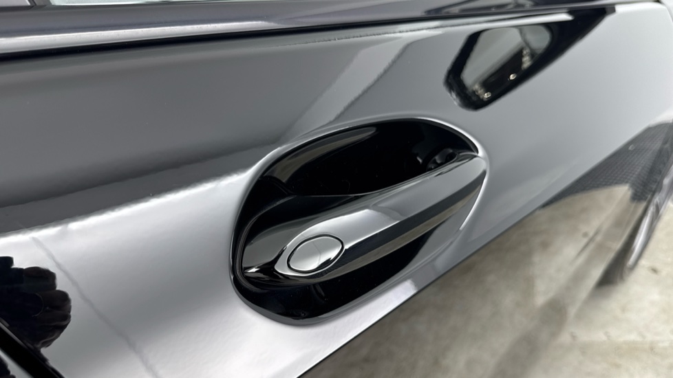 BMW 1 Series 118i Sport 5dr Petrol Hatchback - Image 27