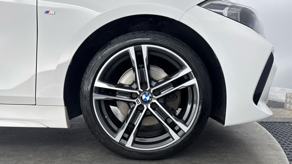 BMW 1 Series 118i [136] M Sport 5dr Step Auto [LCP] Petrol Hatchback - Image 14