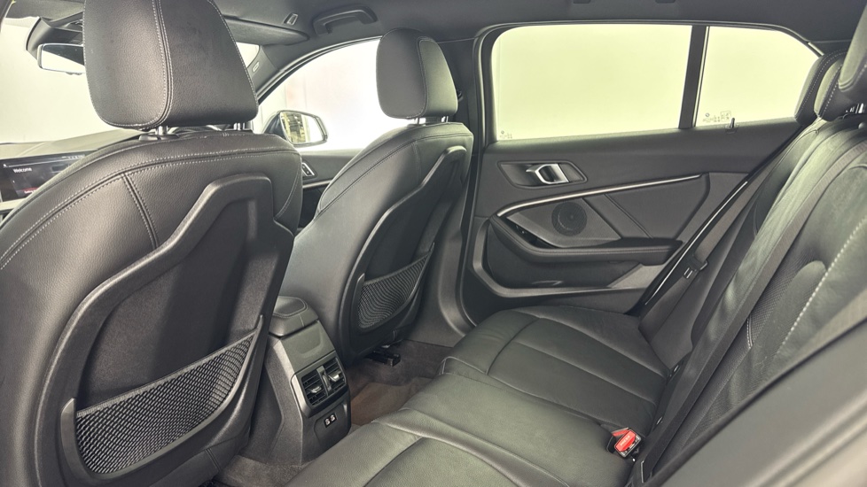 BMW 1 Series 118i [136] M Sport 5dr Step Auto [LCP] Petrol Hatchback - Image 34