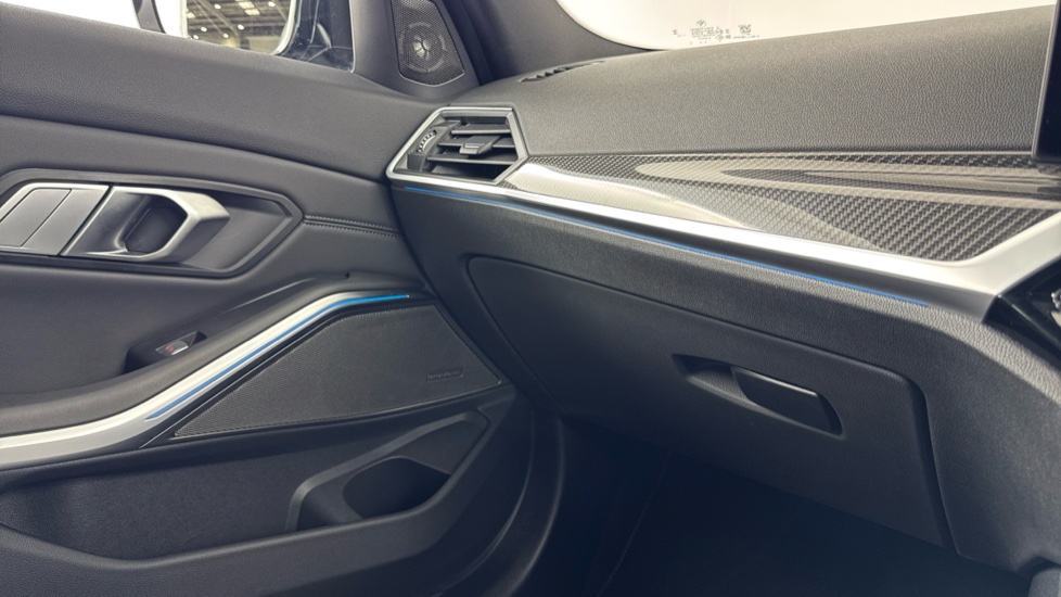 BMW M3 xDrive Competition M 5dr Step Auto Petrol Estate - Image 51