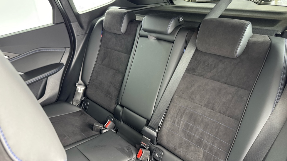 BMW iX1 150kW eDrive20 M Sport 65kWh 5dr Auto Electric Estate - Image 12