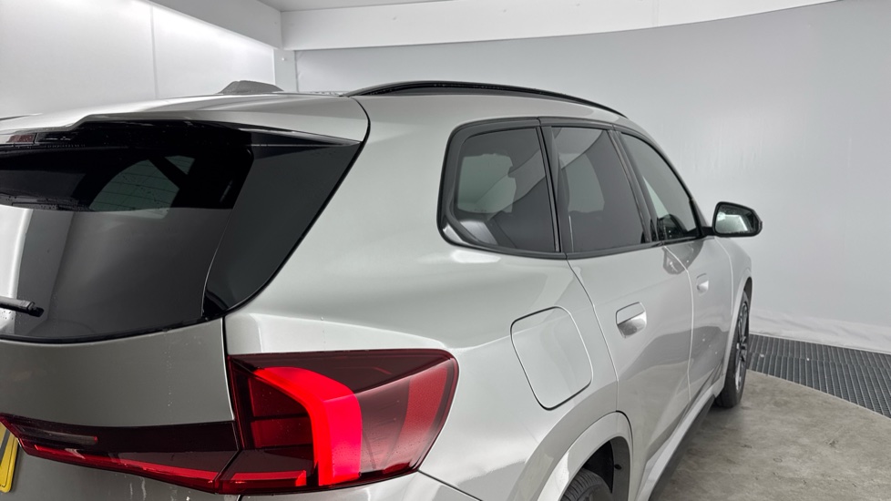 BMW iX1 150kW eDrive20 M Sport 65kWh 5dr Auto Electric Estate - Image 23