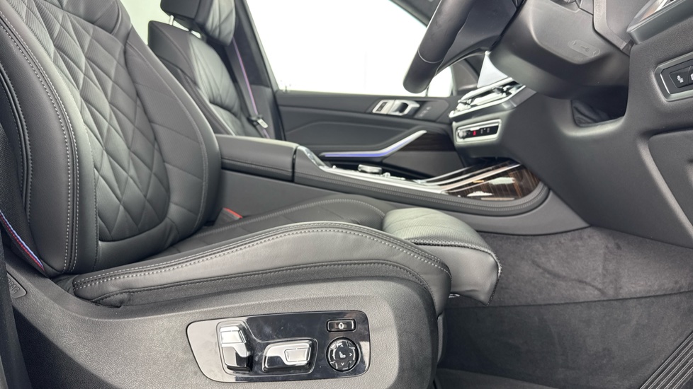 BMW X7 xDrive40i MHT M Sport 5dr Step Auto Petrol Estate - Image 51