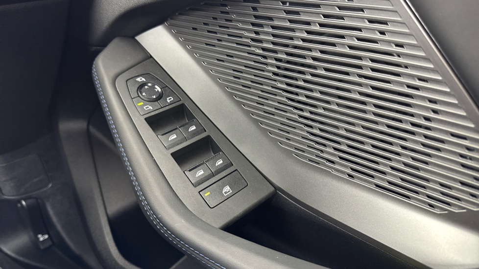 BMW 1 Series 120 M Sport 5dr Step Auto Petrol Hatchback - Image 20