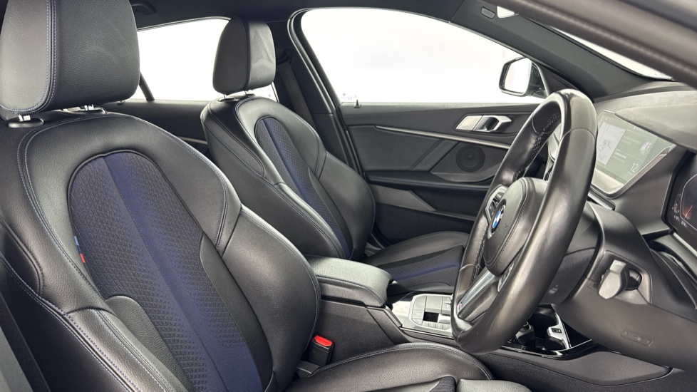 BMW 1 Series 118i [136] M Sport 5dr Step Auto [LCP] Petrol Hatchback - Image 11