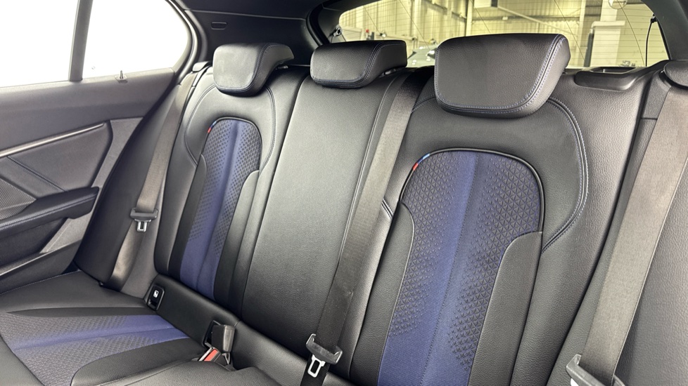 BMW 1 Series 118i [136] M Sport 5dr Step Auto [LCP] Petrol Hatchback - Image 12