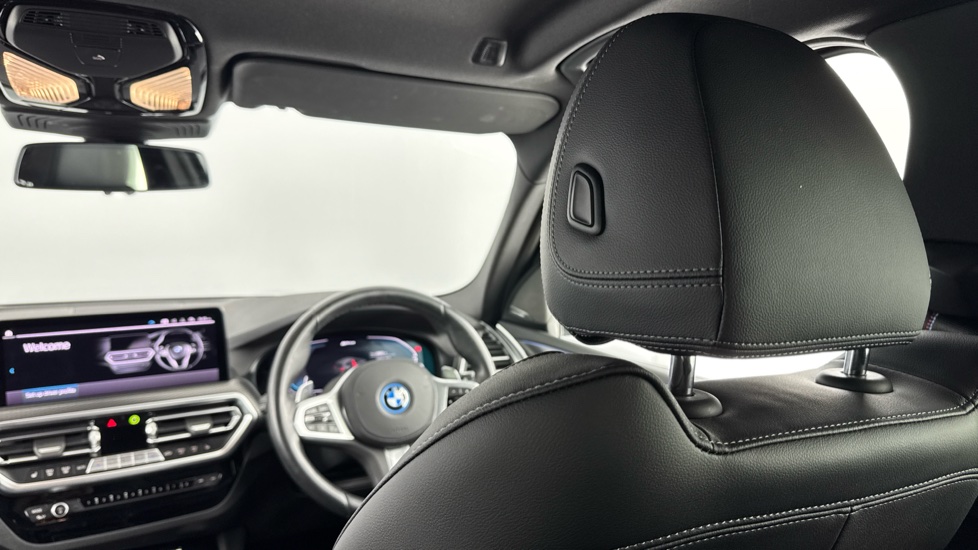 BMW X3 xDrive 30e M Sport 5dr Auto Estate - Image 52