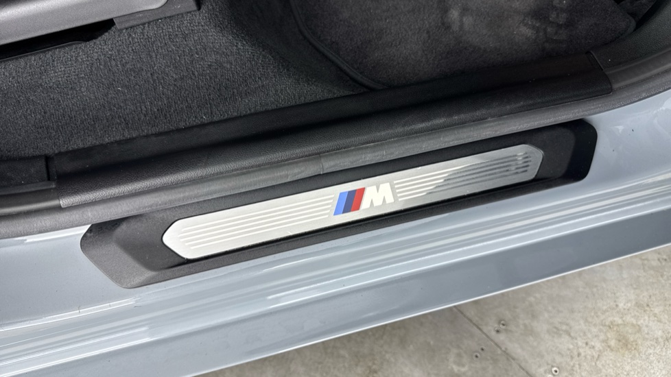 BMW X3 xDrive 30e M Sport 5dr Auto Estate - Image 57