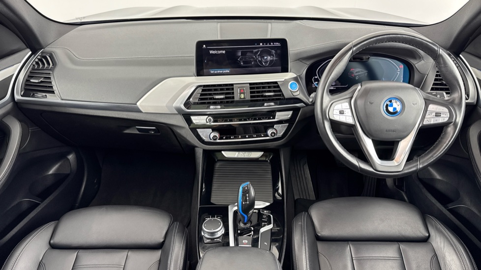 BMW X3 210kW Premier Edition 80kWh 5dr Auto Electric Estate - Image 4