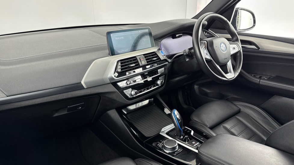 BMW X3 210kW Premier Edition 80kWh 5dr Auto Electric Estate - Image 7