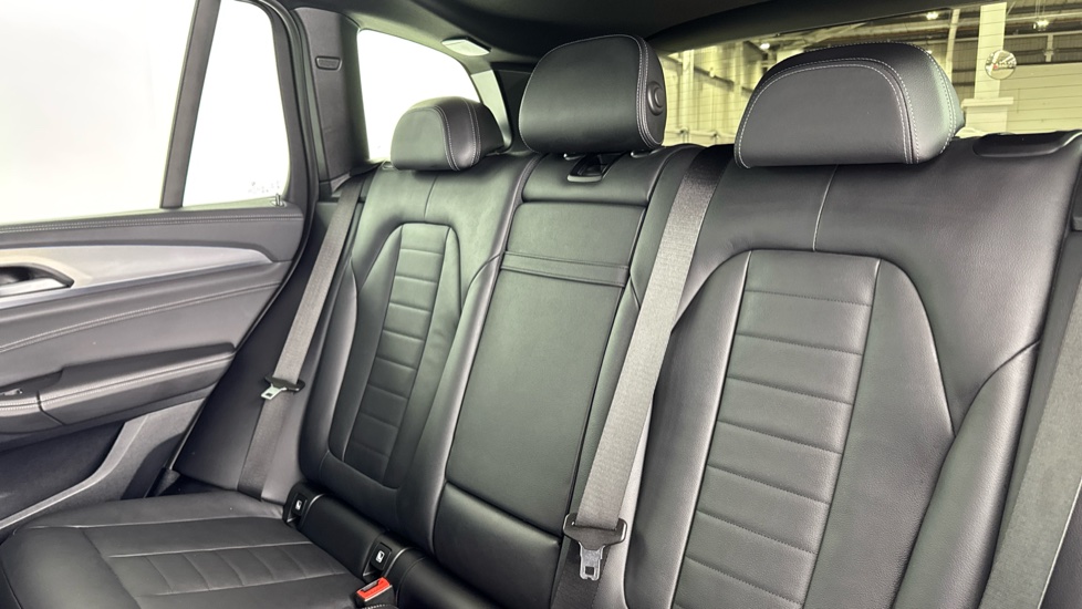 BMW X3 210kW Premier Edition 80kWh 5dr Auto Electric Estate - Image 12