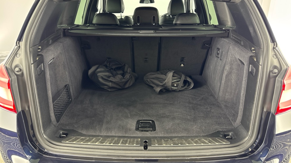 BMW X3 210kW Premier Edition 80kWh 5dr Auto Electric Estate - Image 13